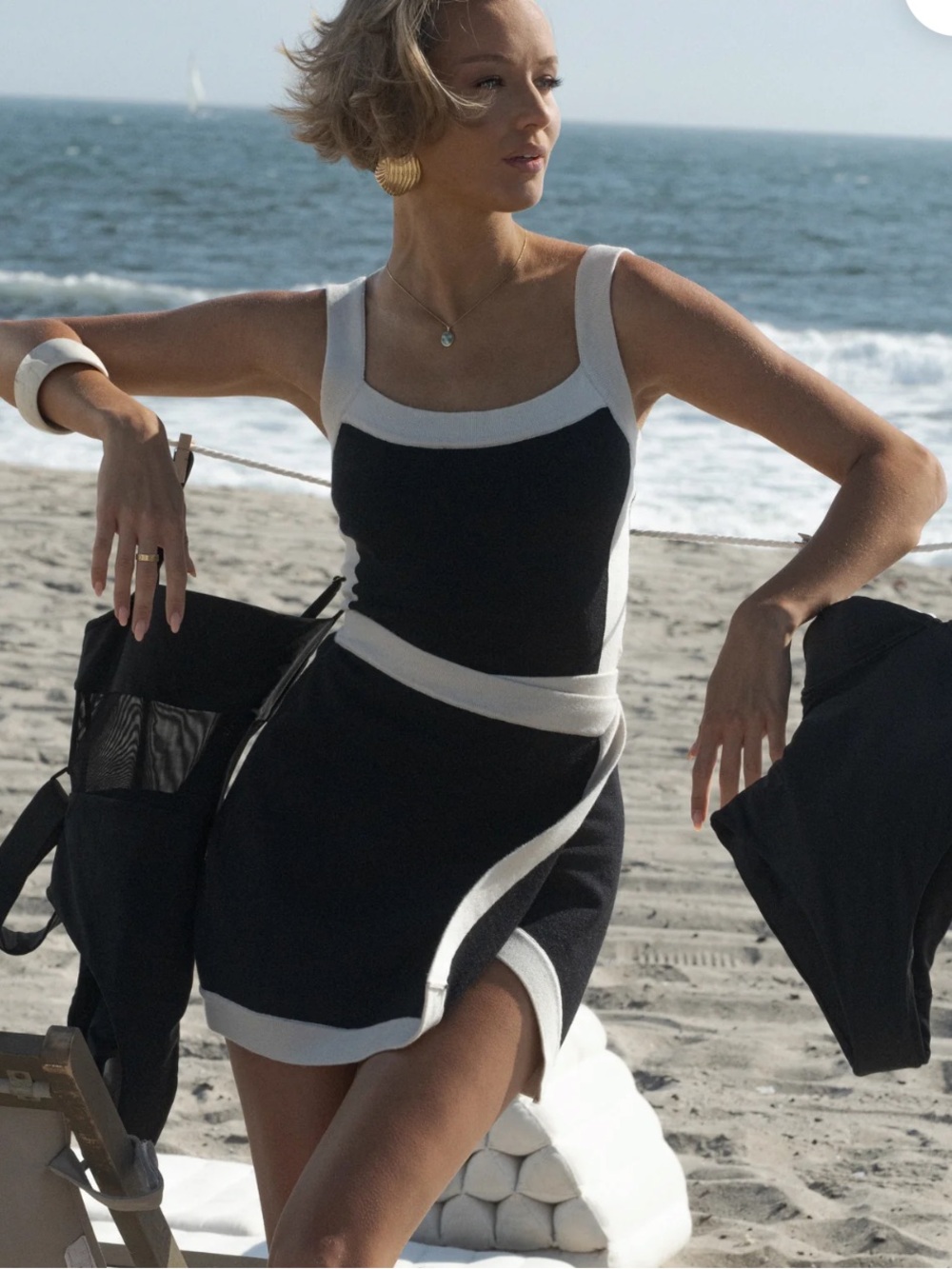 Jluxlabel BLACK/MILK COAST IS CLEAR SKIRT SET